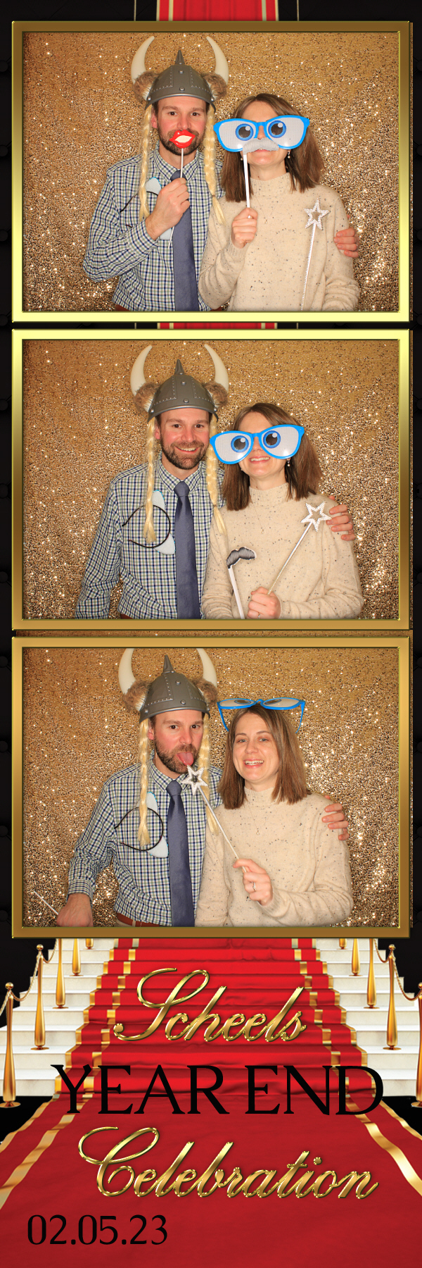 End of Year Celebration | View more photos from the event at gallery.photoboothbillings.com/u/PhotoBoothBillings/End-of-Year-Celebration