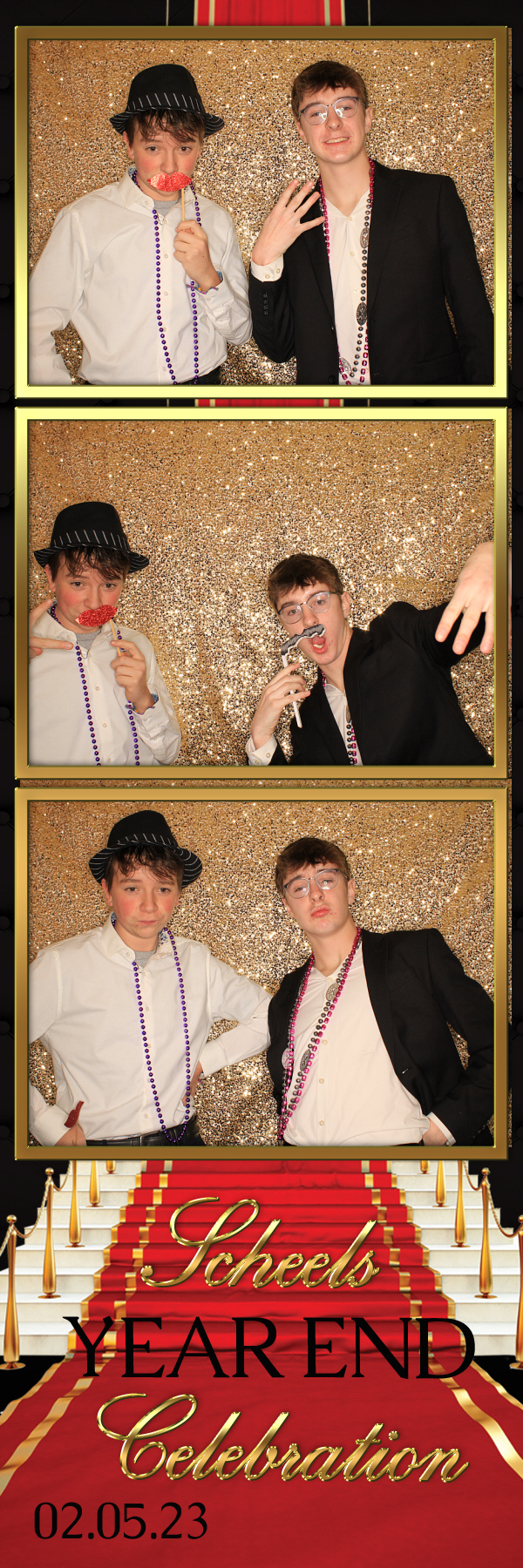 End of Year Celebration | View more photos from the event at gallery.photoboothbillings.com/u/PhotoBoothBillings/End-of-Year-Celebration