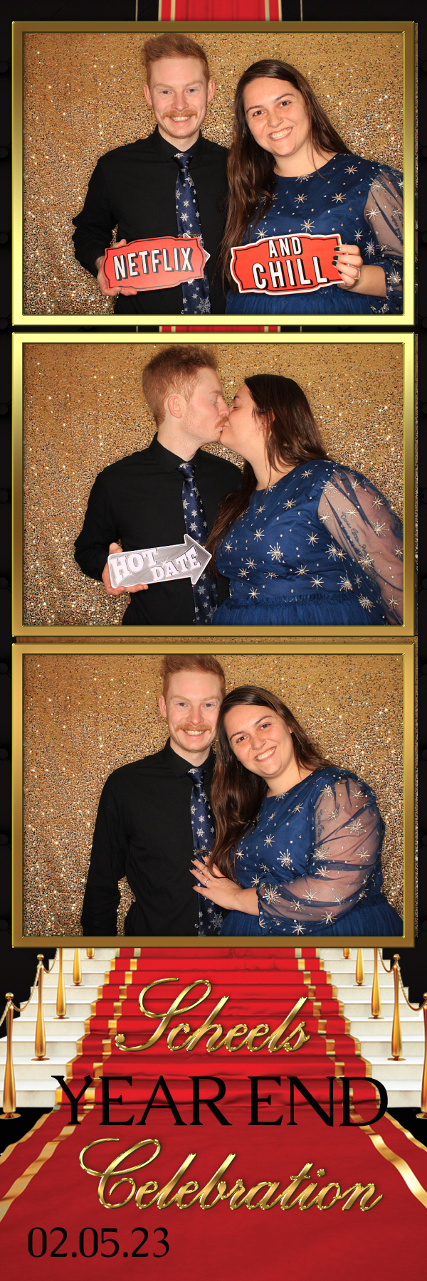 End of Year Celebration | View more photos from the event at gallery.photoboothbillings.com/u/PhotoBoothBillings/End-of-Year-Celebration