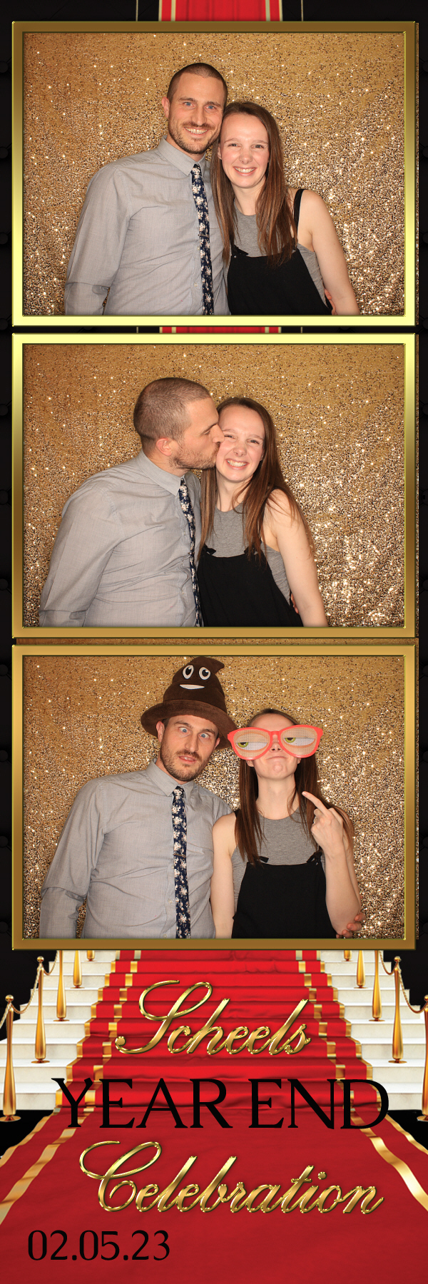 End of Year Celebration | View more photos from the event at gallery.photoboothbillings.com/u/PhotoBoothBillings/End-of-Year-Celebration