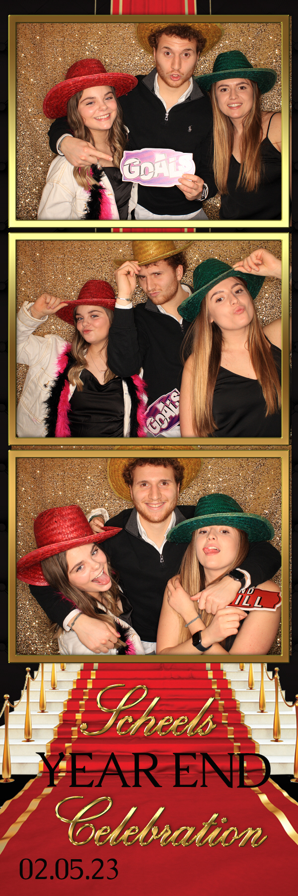End of Year Celebration | View more photos from the event at gallery.photoboothbillings.com/u/PhotoBoothBillings/End-of-Year-Celebration