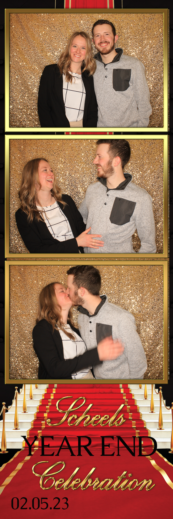 End of Year Celebration | View more photos from the event at gallery.photoboothbillings.com/u/PhotoBoothBillings/End-of-Year-Celebration