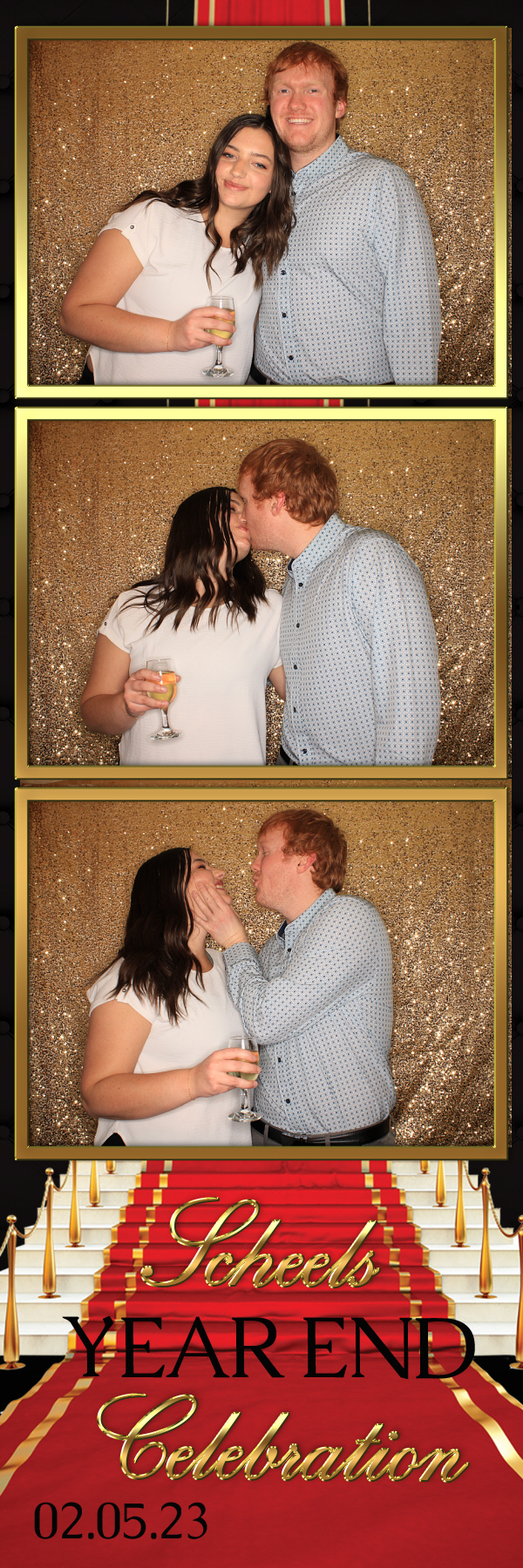 End of Year Celebration | View more photos from the event at gallery.photoboothbillings.com/u/PhotoBoothBillings/End-of-Year-Celebration