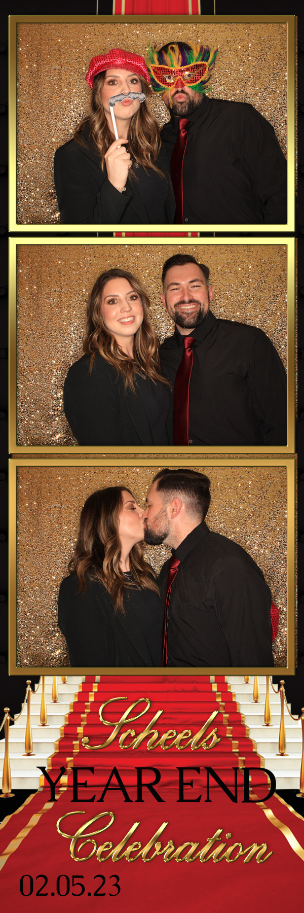 End of Year Celebration | View more photos from the event at gallery.photoboothbillings.com/u/PhotoBoothBillings/End-of-Year-Celebration
