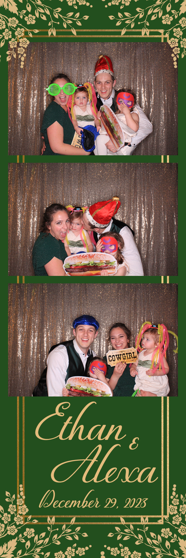 Ethan and Alexa's Wedding | View more photos from the event at gallery.photoboothbillings.com/u/PhotoBoothBillings/Ethan-and-Alexas-Wedding