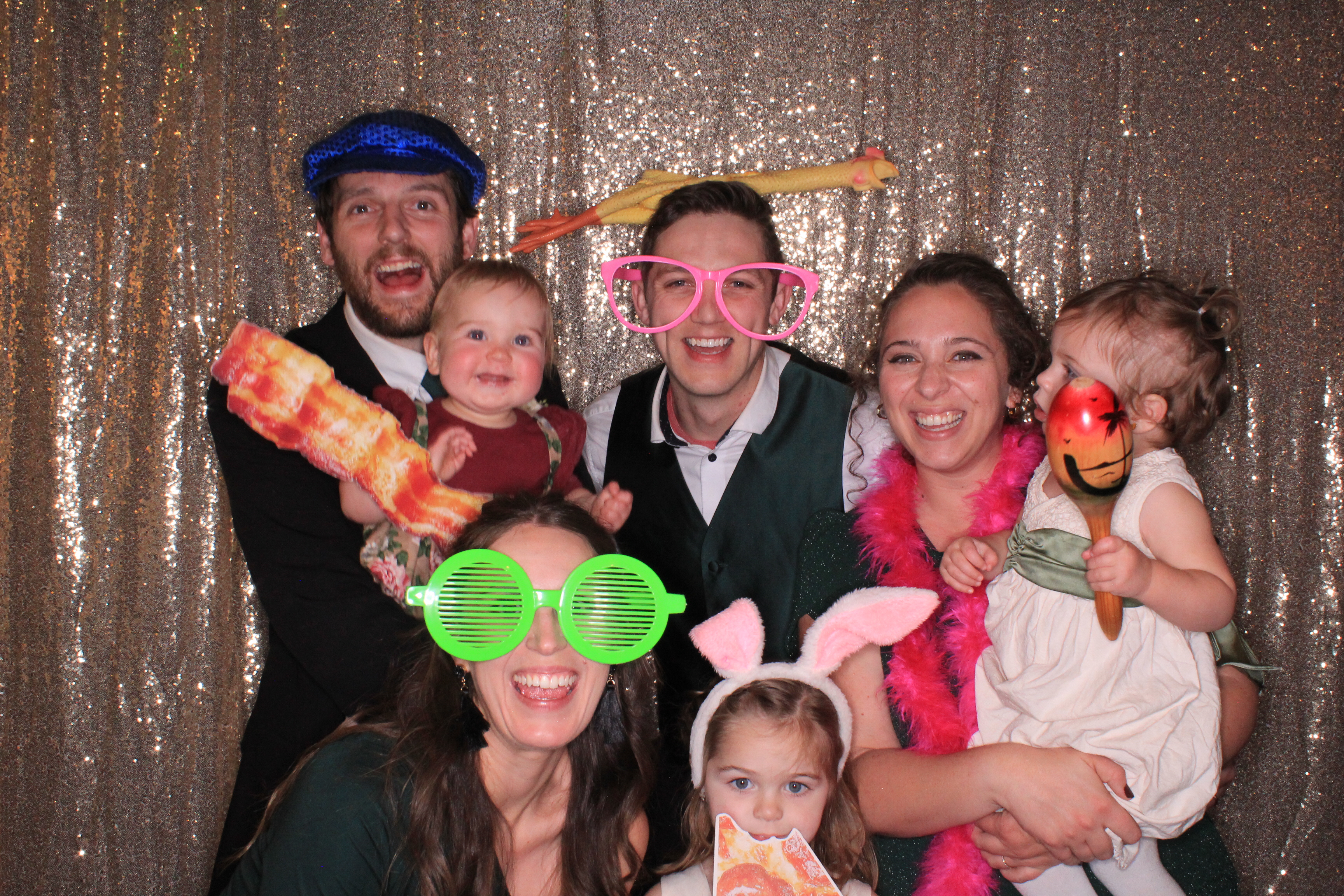 Ethan and Alexa's Wedding | View more photos from the event at gallery.photoboothbillings.com/u/PhotoBoothBillings/Ethan-and-Alexas-Wedding