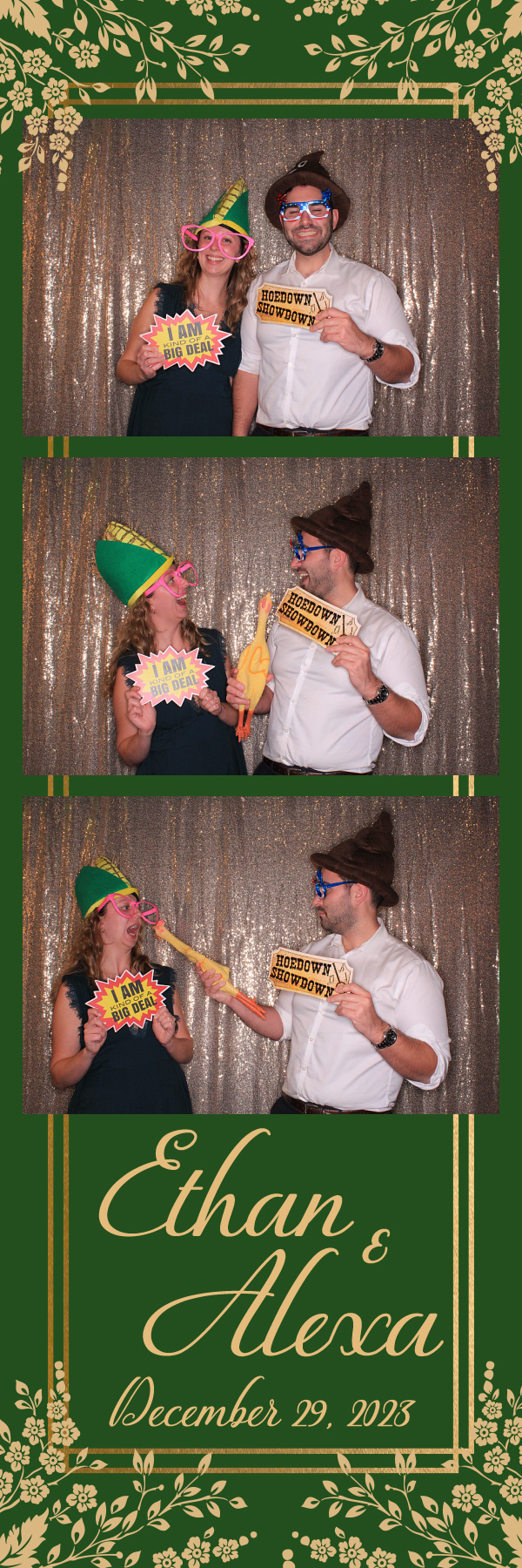 Ethan and Alexa's Wedding | View more photos from the event at gallery.photoboothbillings.com/u/PhotoBoothBillings/Ethan-and-Alexas-Wedding
