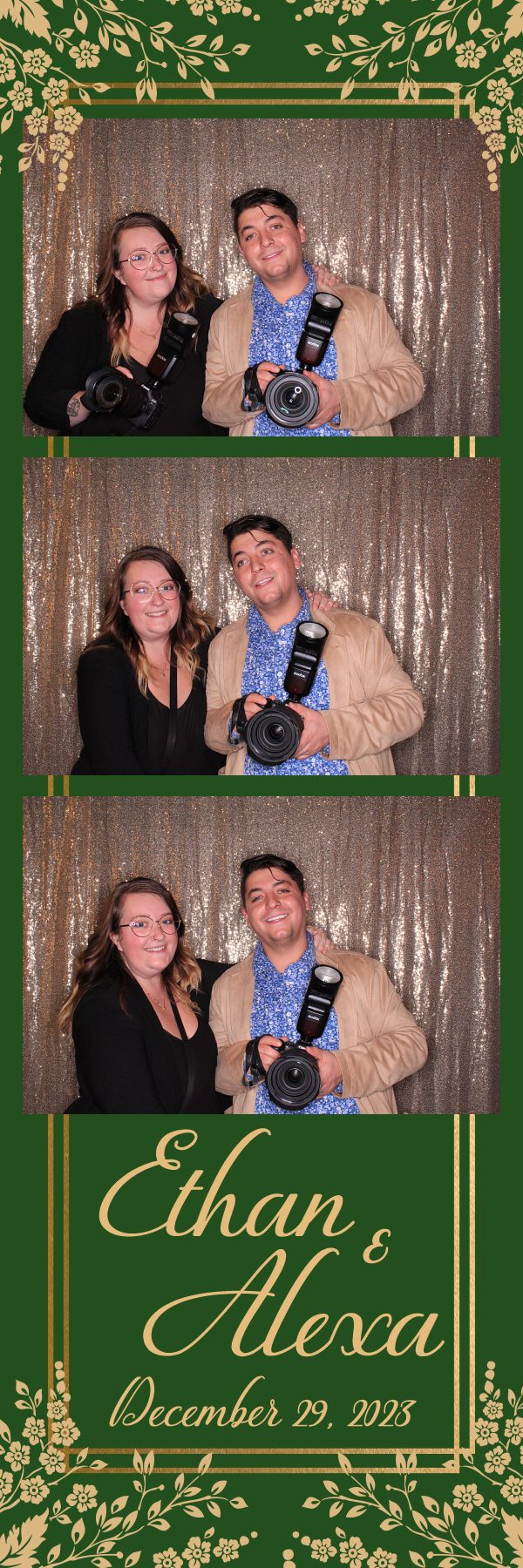 Ethan and Alexa's Wedding | View more photos from the event at gallery.photoboothbillings.com/u/PhotoBoothBillings/Ethan-and-Alexas-Wedding