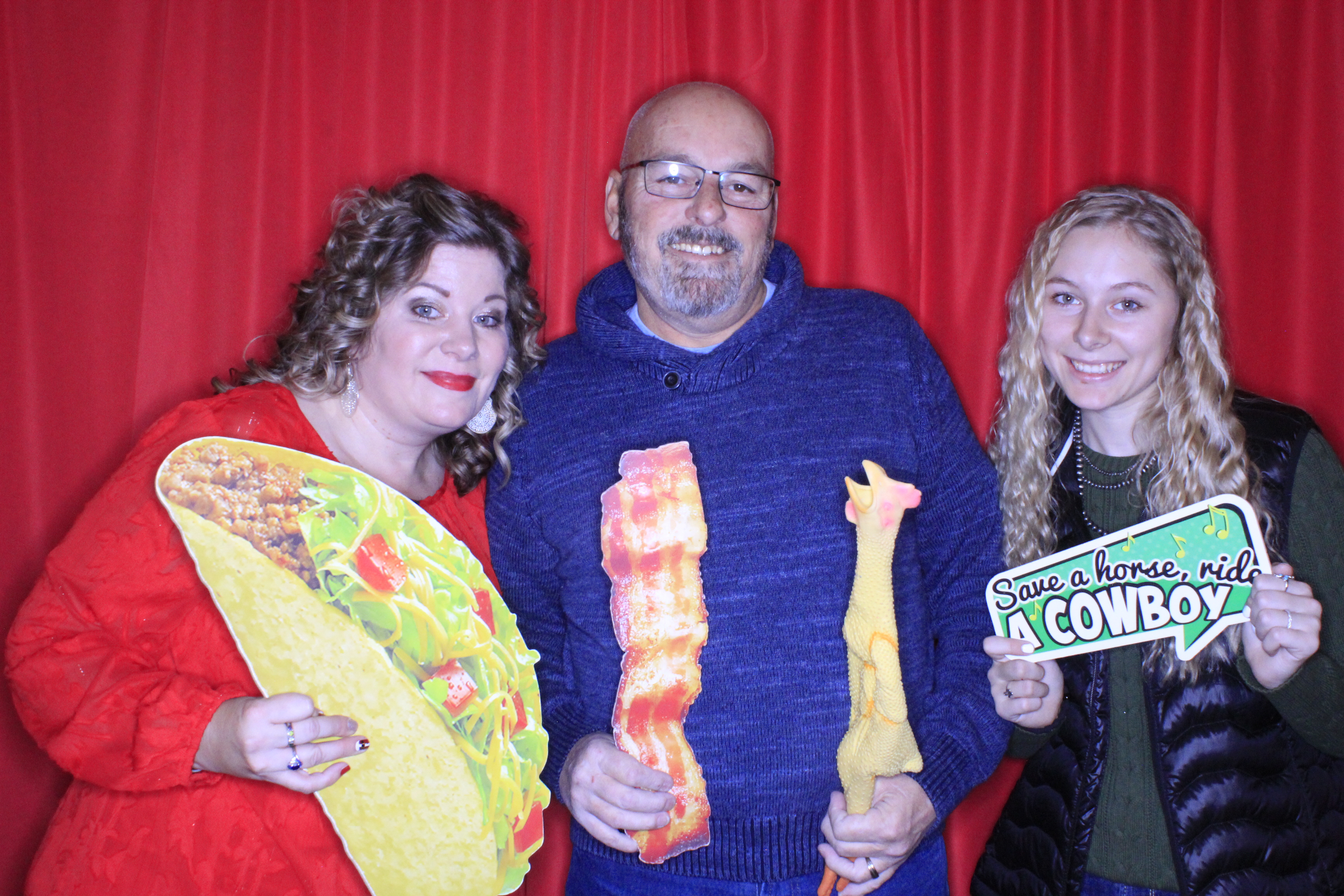 Holiday Party | View more photos from the event at gallery.photoboothbillings.com/u/PhotoBoothBillings/Holiday-Party-1