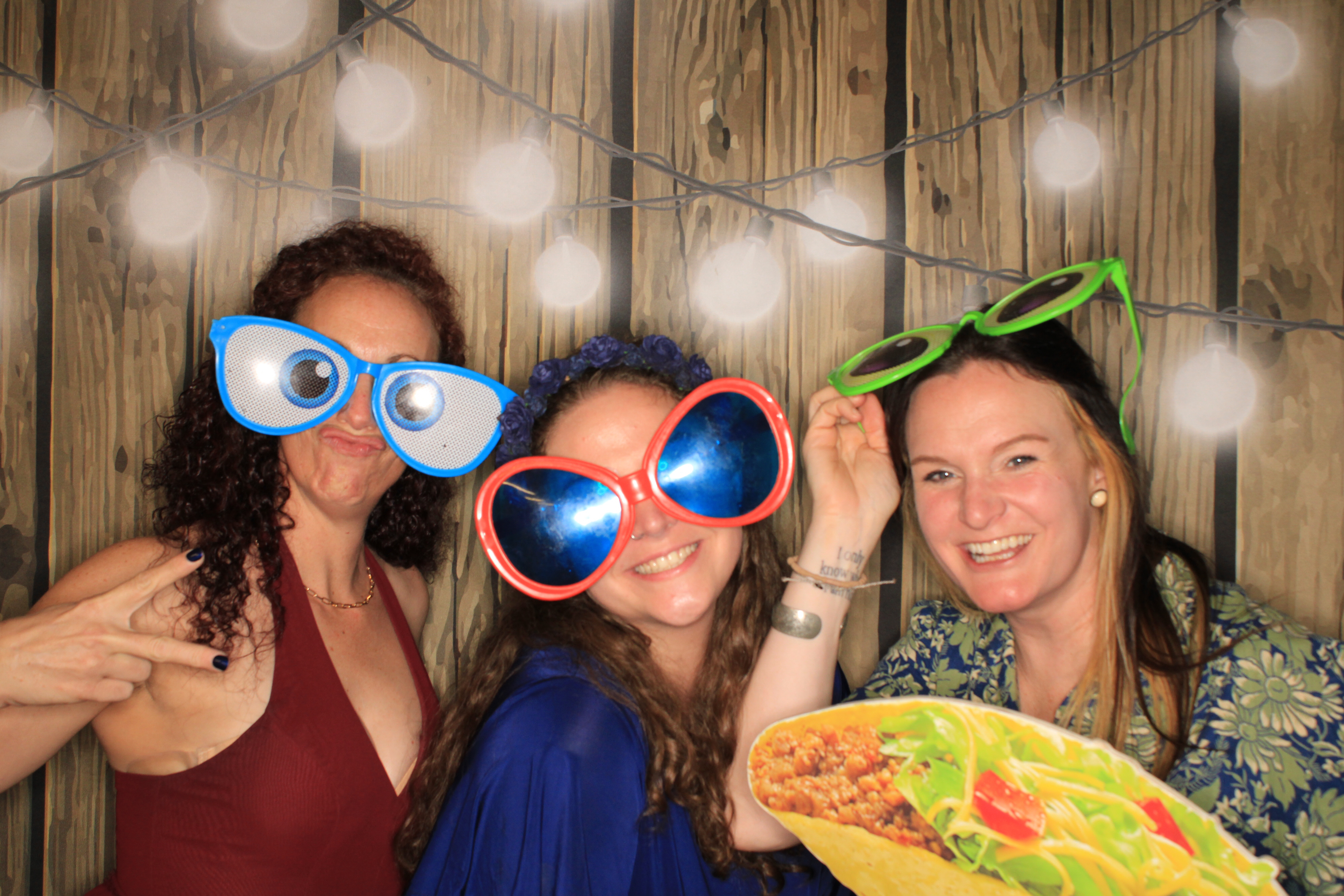 Kathryn and Jeffery's Wedding | View more photos from the event at gallery.photoboothbillings.com/u/PhotoBoothBillings/Kathryn-and-Jefferys-Wedding