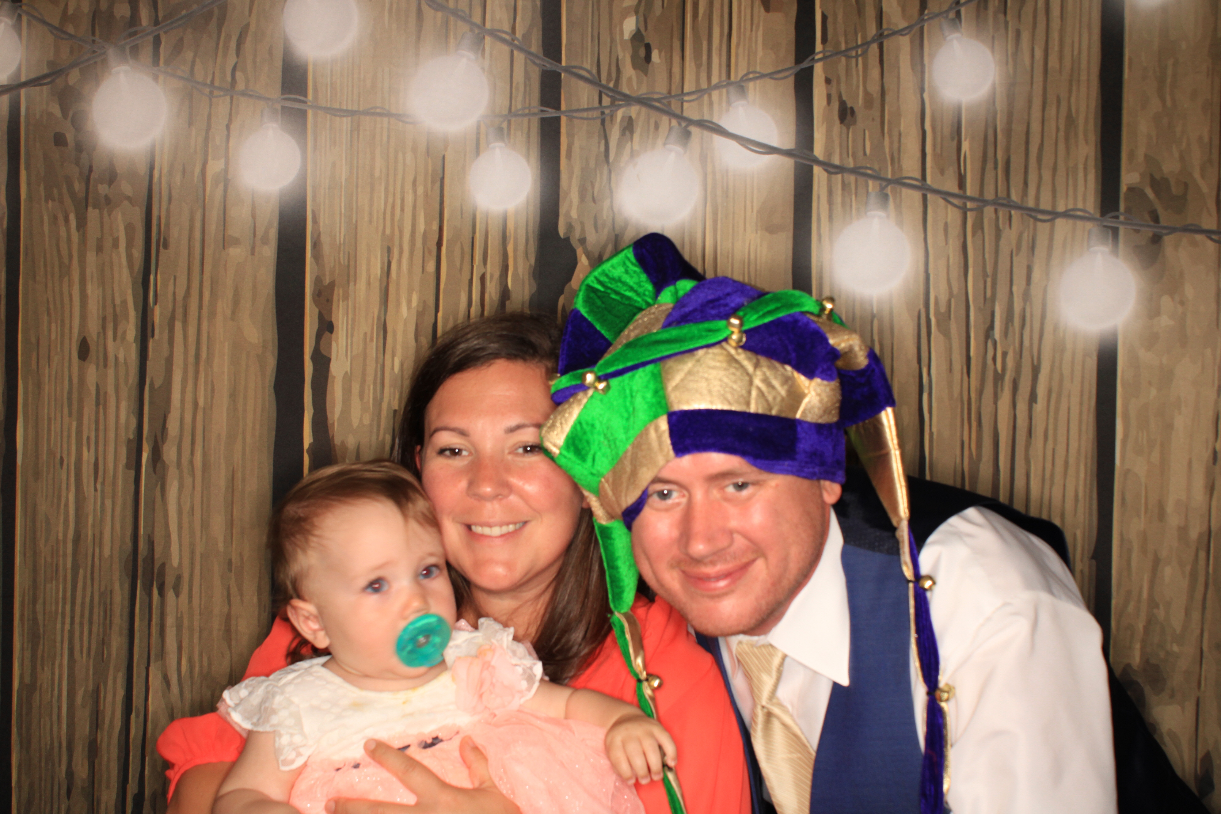 Kathryn and Jeffery's Wedding | View more photos from the event at gallery.photoboothbillings.com/u/PhotoBoothBillings/Kathryn-and-Jefferys-Wedding