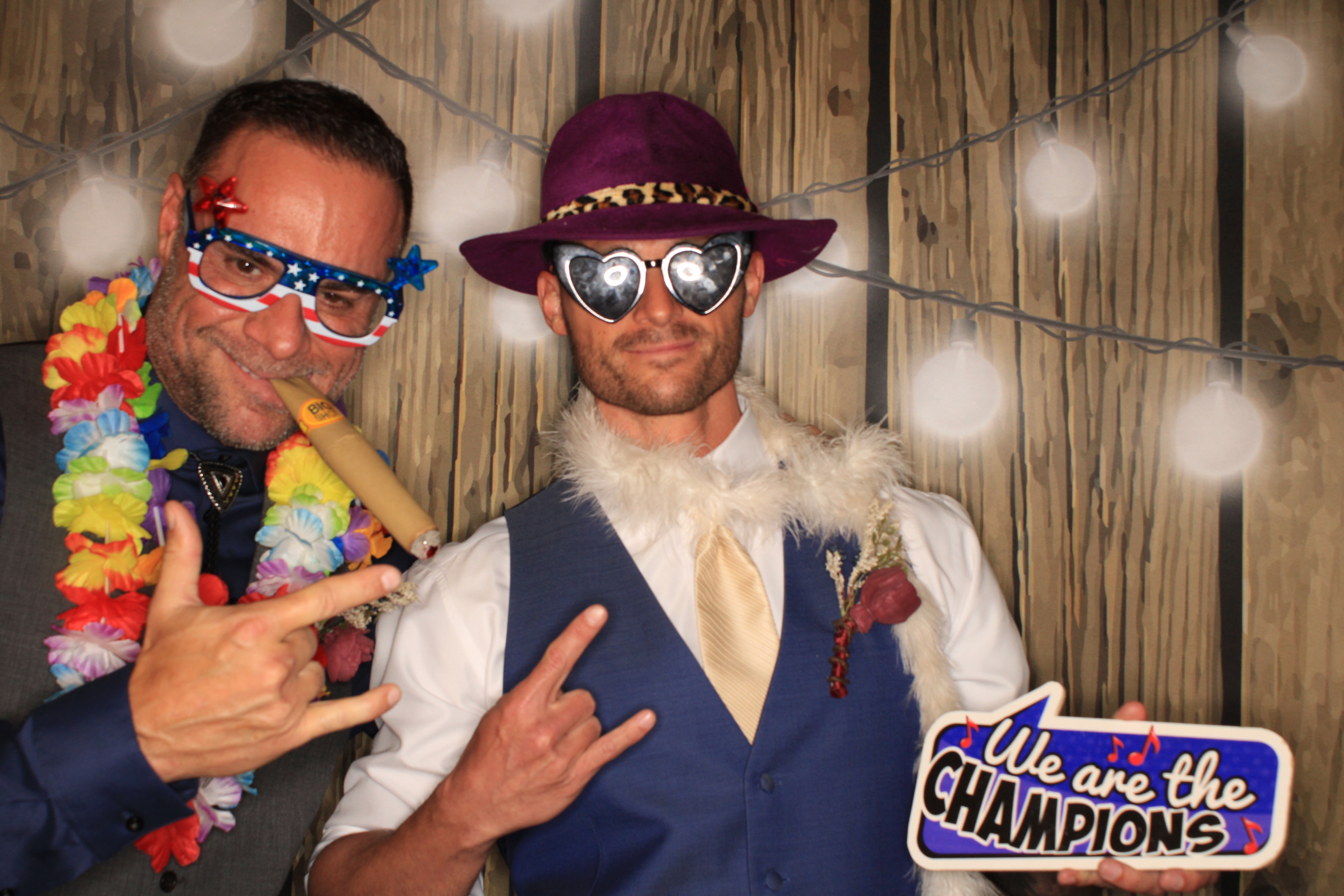 Kathryn and Jeffery's Wedding | View more photos from the event at gallery.photoboothbillings.com/u/PhotoBoothBillings/Kathryn-and-Jefferys-Wedding