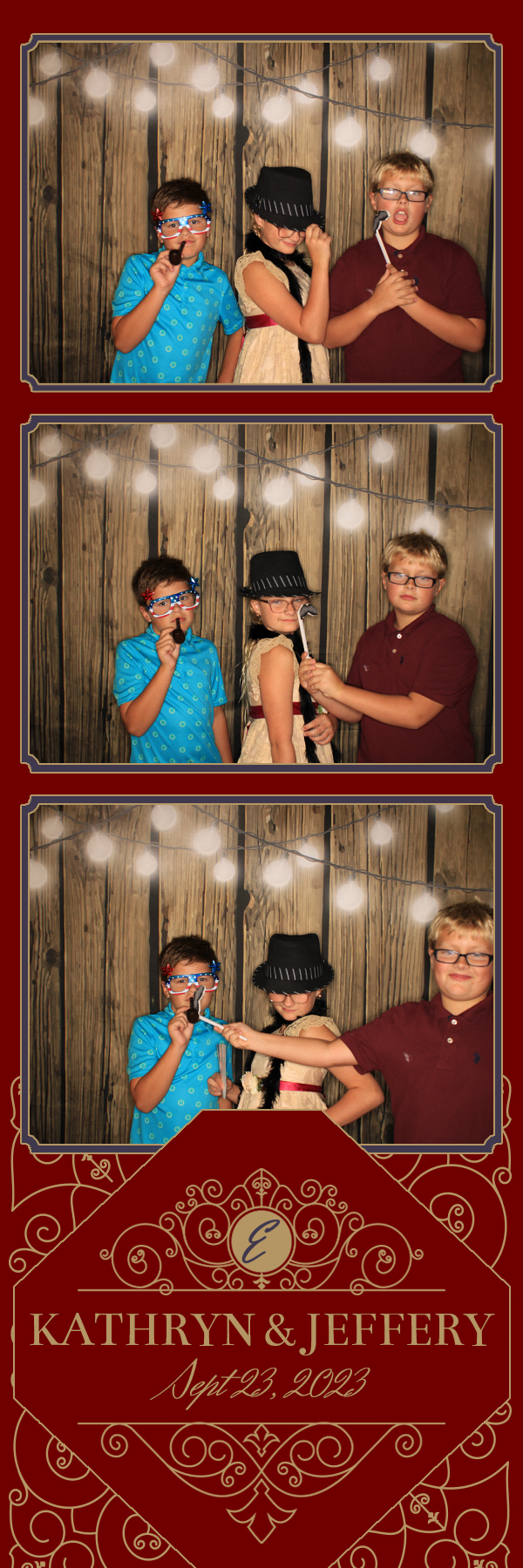 Kathryn and Jeffery's Wedding | View more photos from the event at gallery.photoboothbillings.com/u/PhotoBoothBillings/Kathryn-and-Jefferys-Wedding