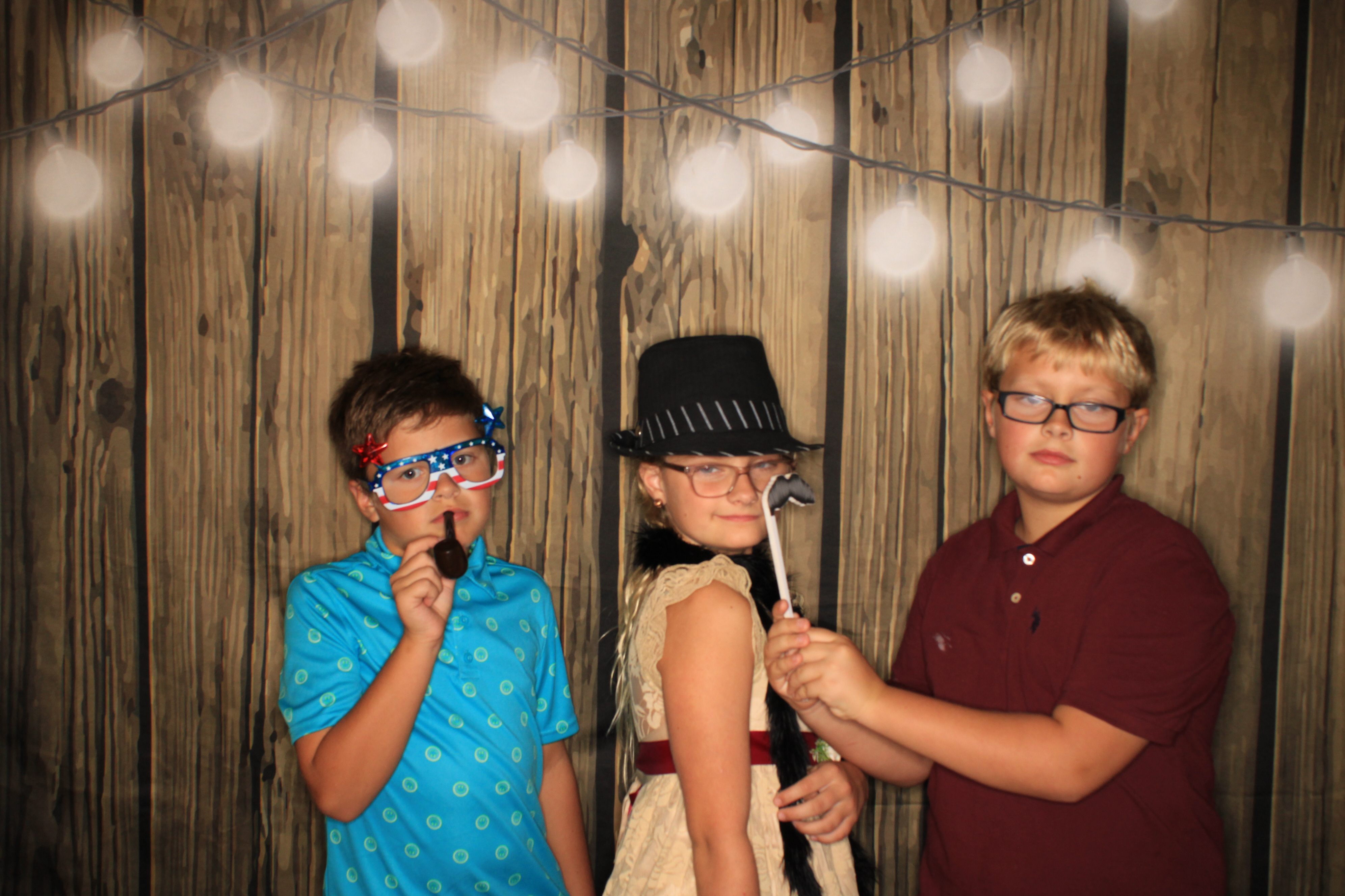 Kathryn and Jeffery's Wedding | View more photos from the event at gallery.photoboothbillings.com/u/PhotoBoothBillings/Kathryn-and-Jefferys-Wedding