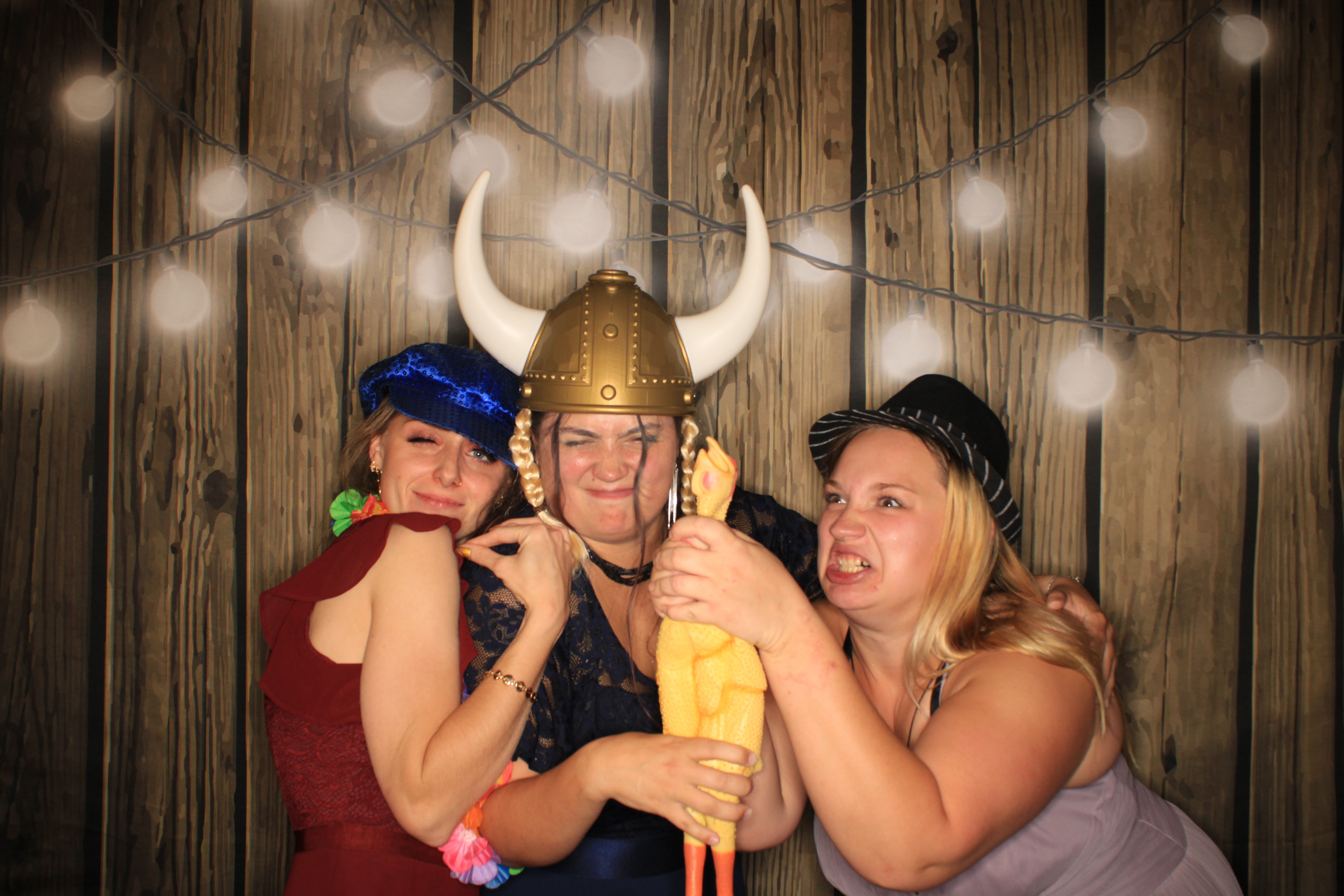 Kathryn and Jeffery's Wedding | View more photos from the event at gallery.photoboothbillings.com/u/PhotoBoothBillings/Kathryn-and-Jefferys-Wedding