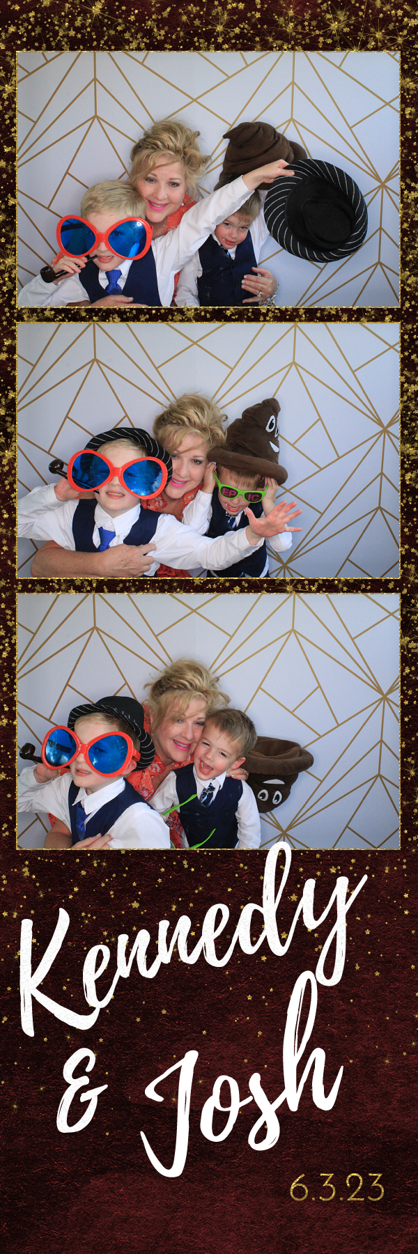 Kennedy and Josh's Wedding | View more photos from the event at gallery.photoboothbillings.com/u/PhotoBoothBillings/Kennedy-and-Joshs-Wedding