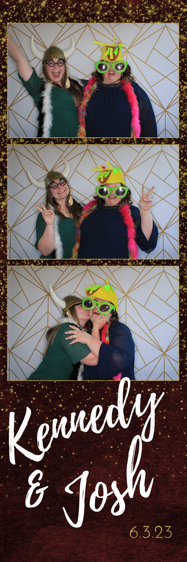 Kennedy and Josh's Wedding | View more photos from the event at gallery.photoboothbillings.com/u/PhotoBoothBillings/Kennedy-and-Joshs-Wedding
