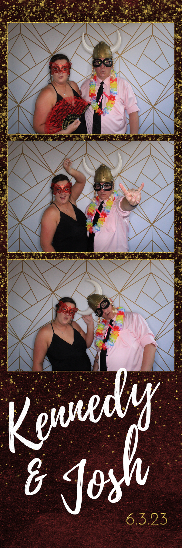 Kennedy and Josh's Wedding | View more photos from the event at gallery.photoboothbillings.com/u/PhotoBoothBillings/Kennedy-and-Joshs-Wedding
