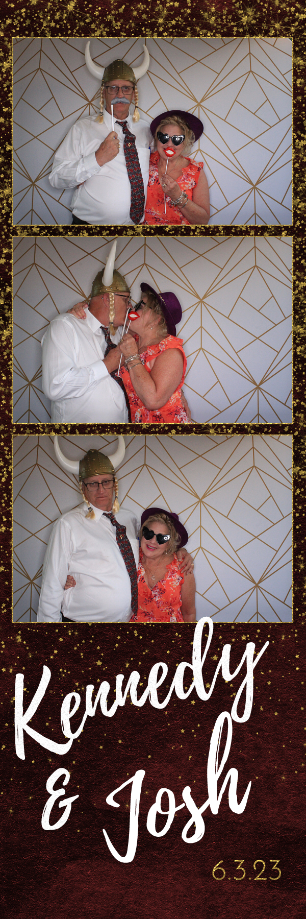 Kennedy and Josh's Wedding | View more photos from the event at gallery.photoboothbillings.com/u/PhotoBoothBillings/Kennedy-and-Joshs-Wedding