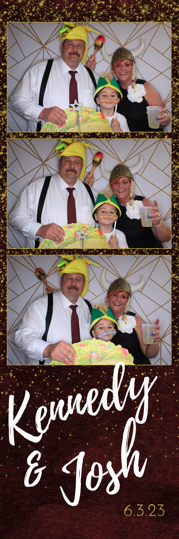 Kennedy and Josh's Wedding | View more photos from the event at gallery.photoboothbillings.com/u/PhotoBoothBillings/Kennedy-and-Joshs-Wedding