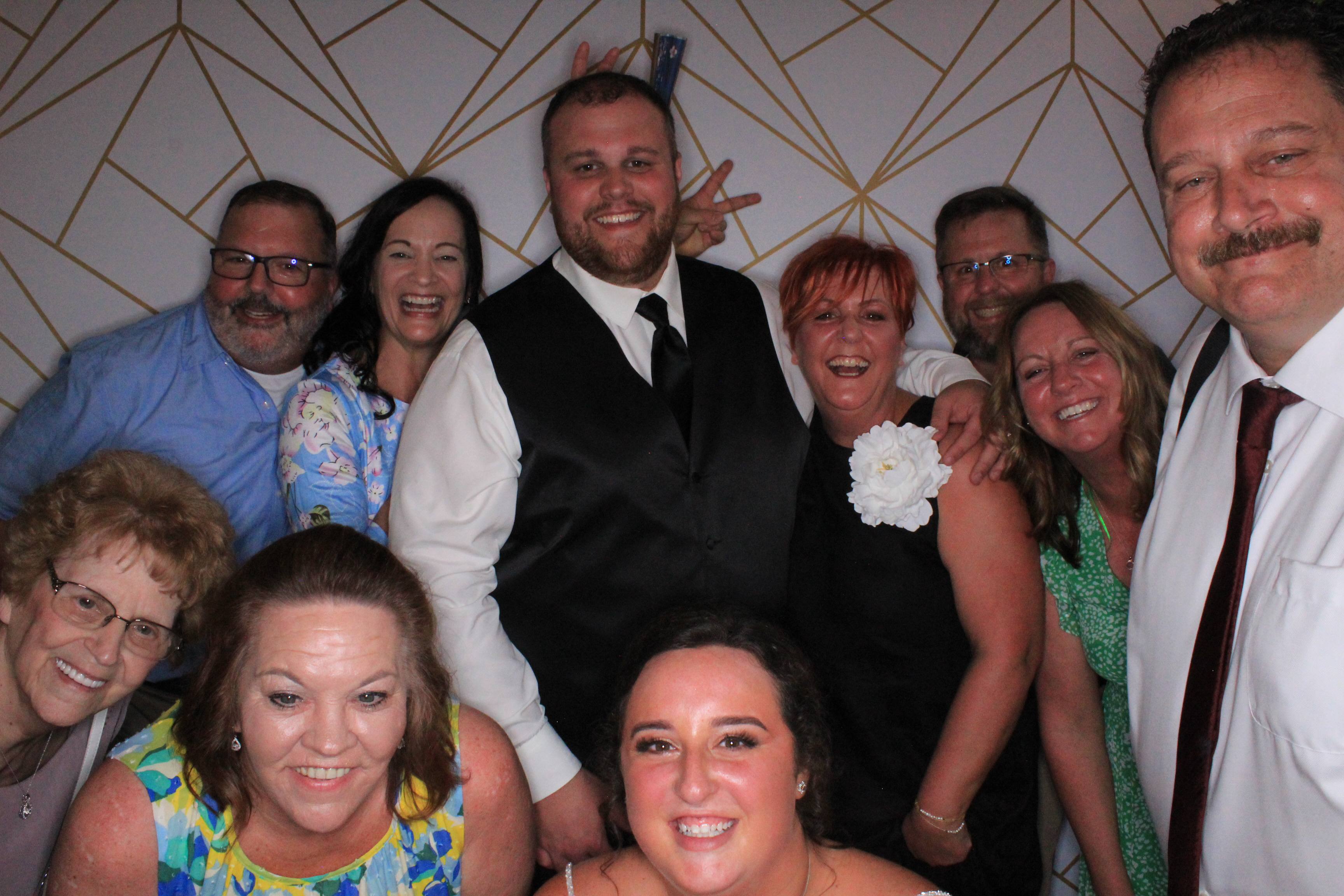 Kennedy and Josh's Wedding | View more photos from the event at gallery.photoboothbillings.com/u/PhotoBoothBillings/Kennedy-and-Joshs-Wedding