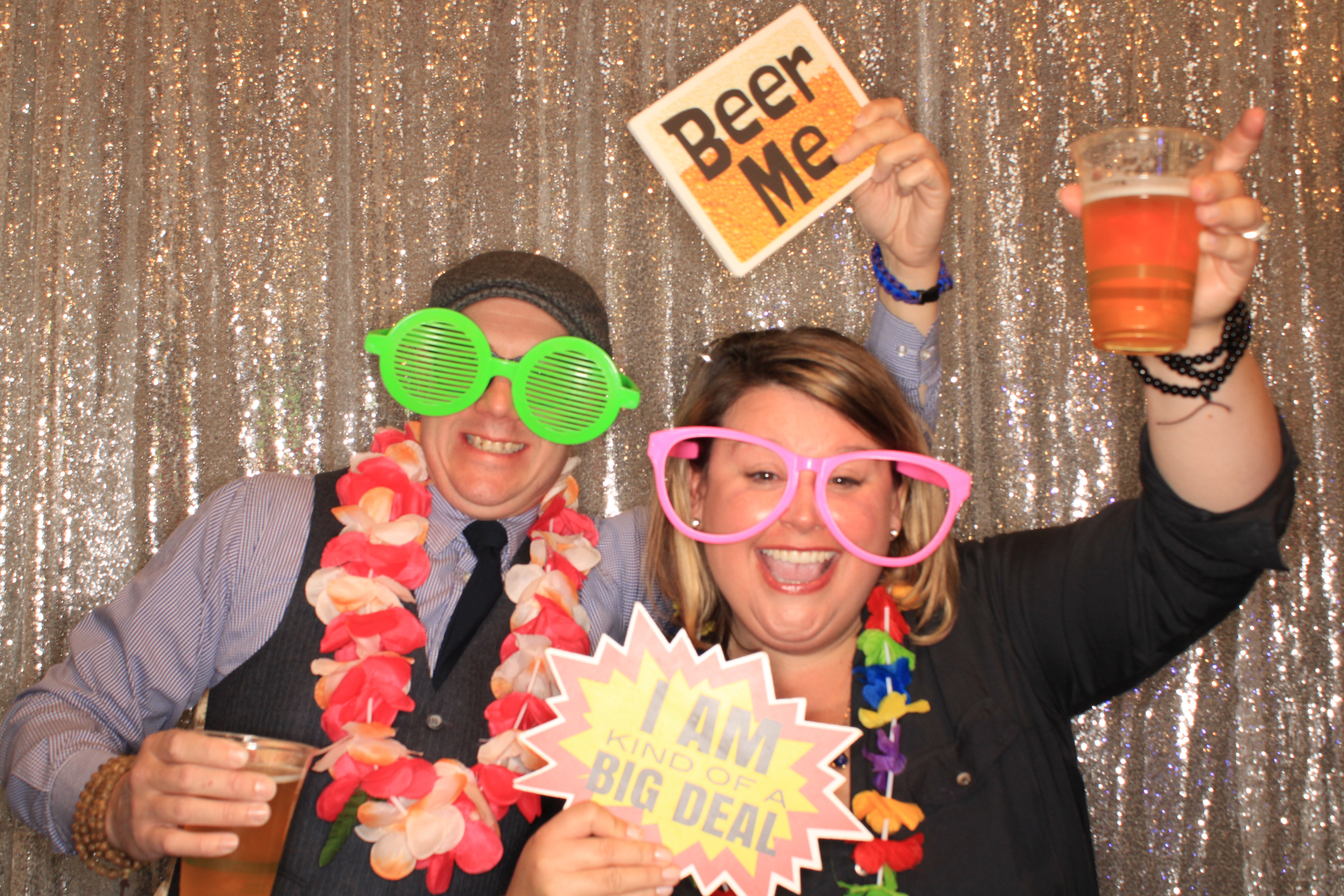 Liz and Jon's Wedding | View more photos from the event at gallery.photoboothbillings.com/u/PhotoBoothBillings/Liz-and-Jons-Wedding