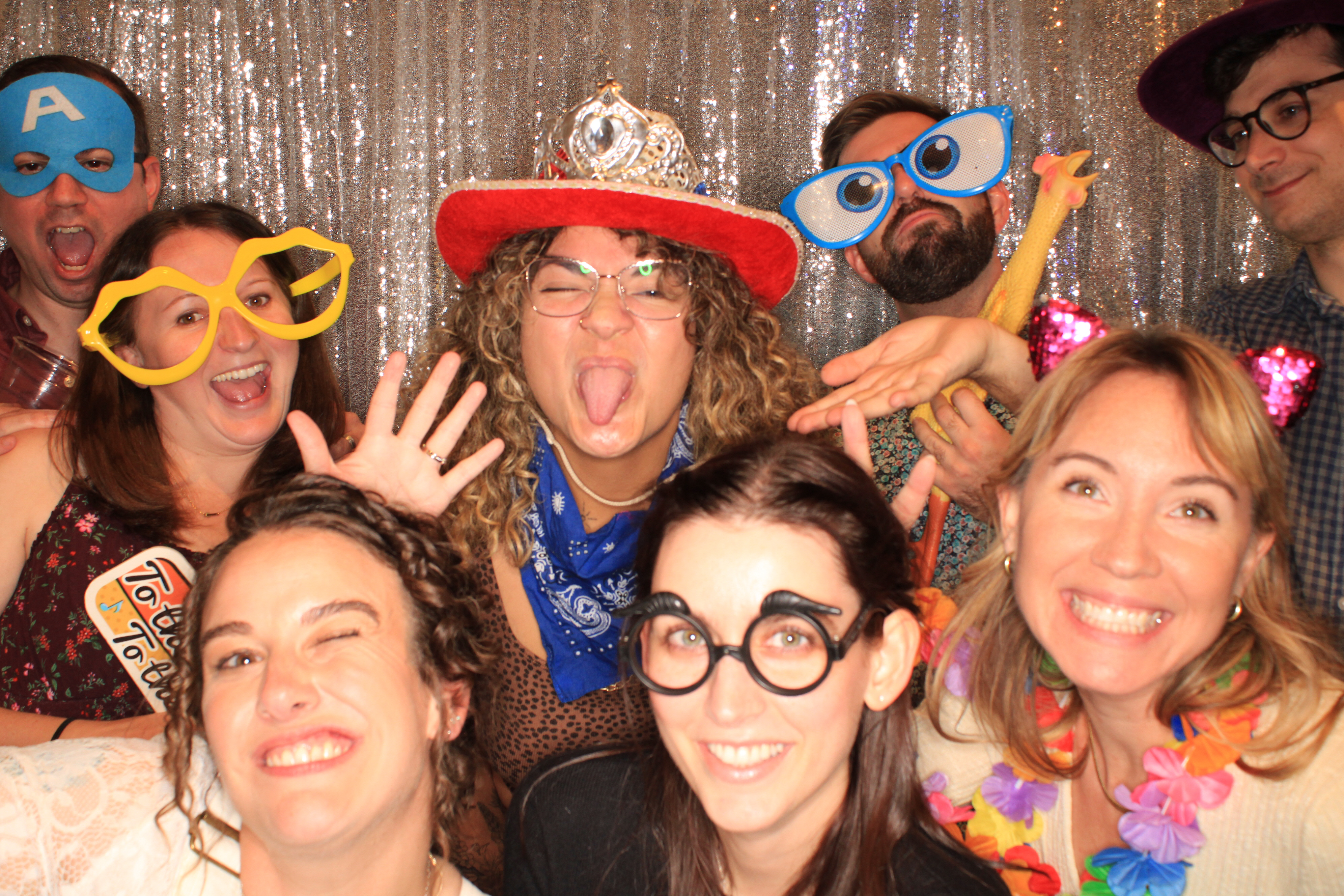 Liz and Jon's Wedding | View more photos from the event at gallery.photoboothbillings.com/u/PhotoBoothBillings/Liz-and-Jons-Wedding