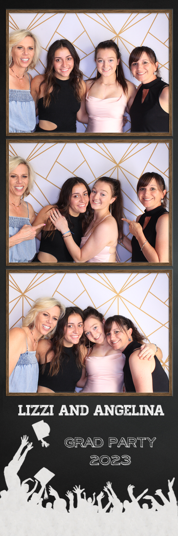 Lizzi and Angelina | View more photos from the event at gallery.photoboothbillings.com/u/PhotoBoothBillings/Lizzi-and-Angelina
