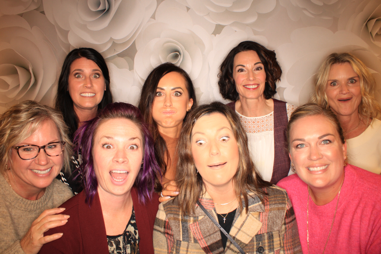 Purse-a-Palooza | View more photos from the event at gallery.photoboothbillings.com/u/PhotoBoothBillings/Purse-a-Palooza