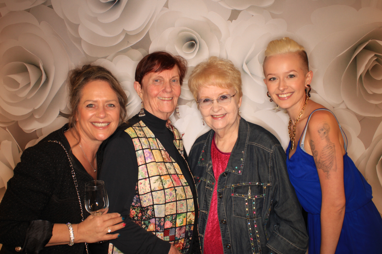 Purse-a-Palooza | View more photos from the event at gallery.photoboothbillings.com/u/PhotoBoothBillings/Purse-a-Palooza
