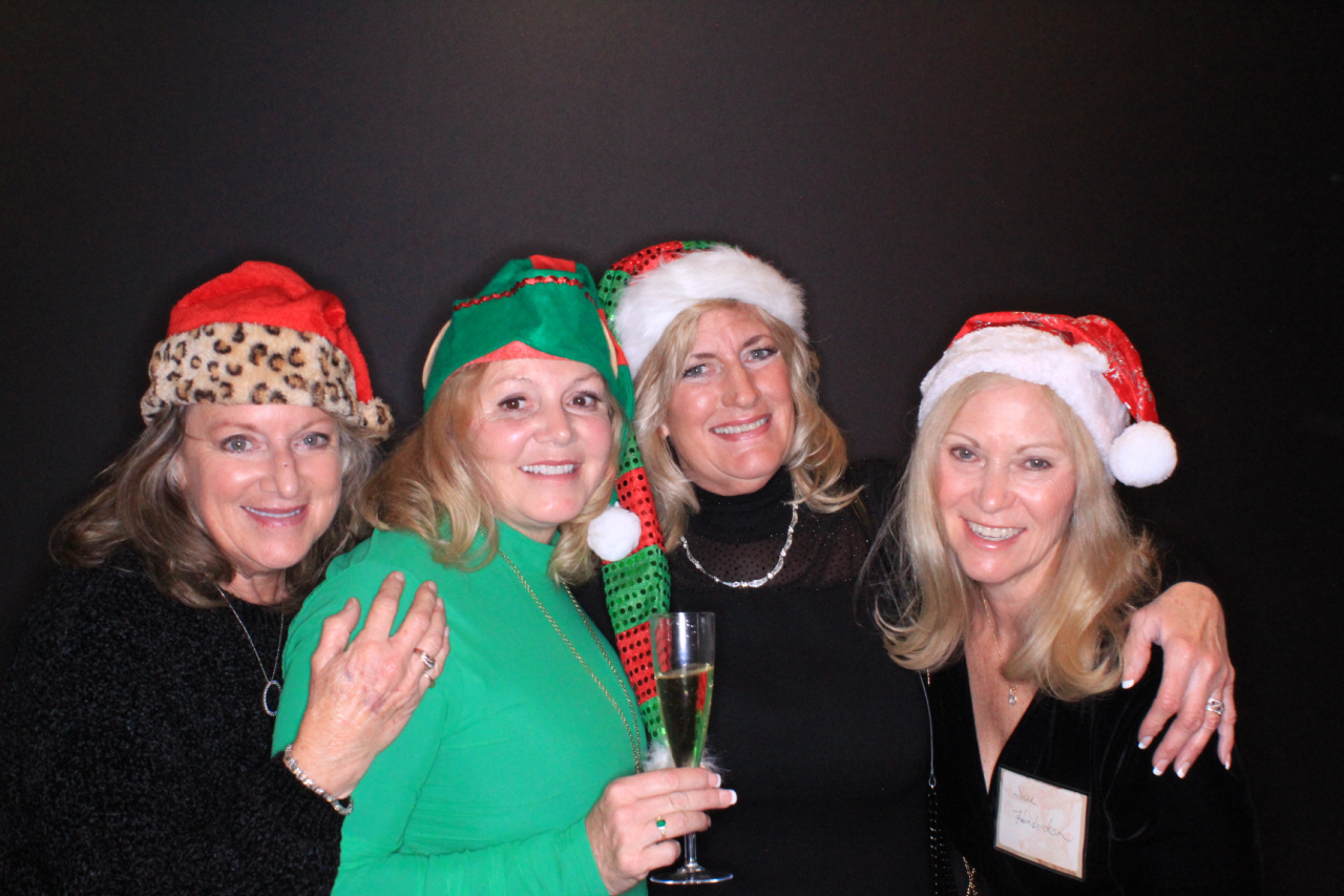 Ramaco Holiday Party | View more photos from the event at gallery.photoboothbillings.com/u/PhotoBoothBillings/Ramaco-Holiday-Party