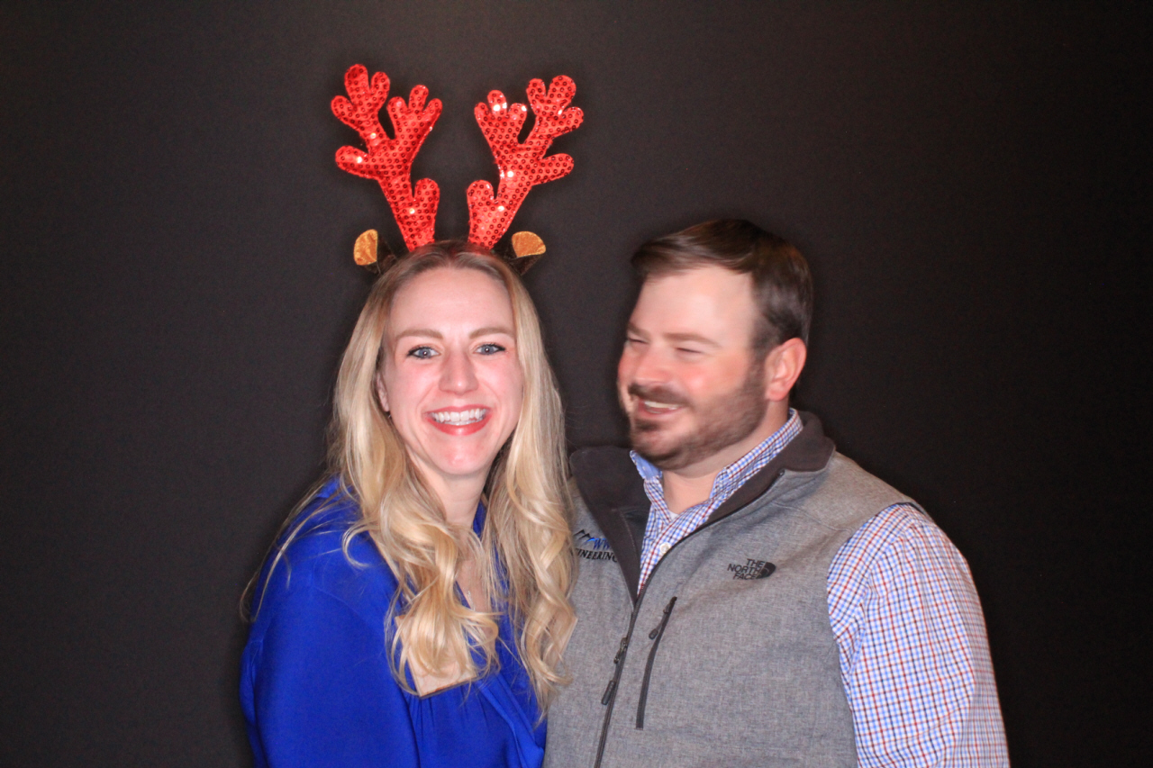 Ramaco Holiday Party | View more photos from the event at gallery.photoboothbillings.com/u/PhotoBoothBillings/Ramaco-Holiday-Party
