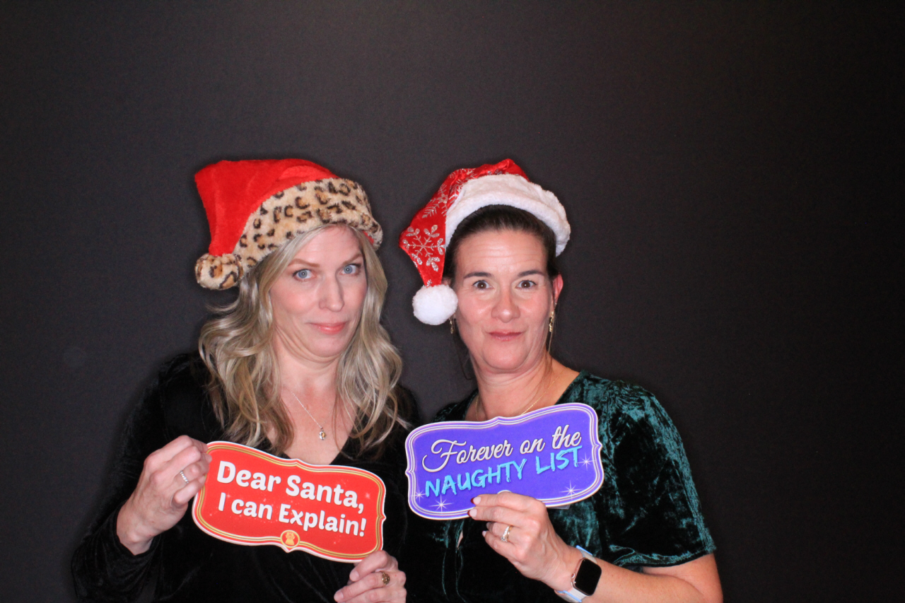 Ramaco Holiday Party | View more photos from the event at gallery.photoboothbillings.com/u/PhotoBoothBillings/Ramaco-Holiday-Party