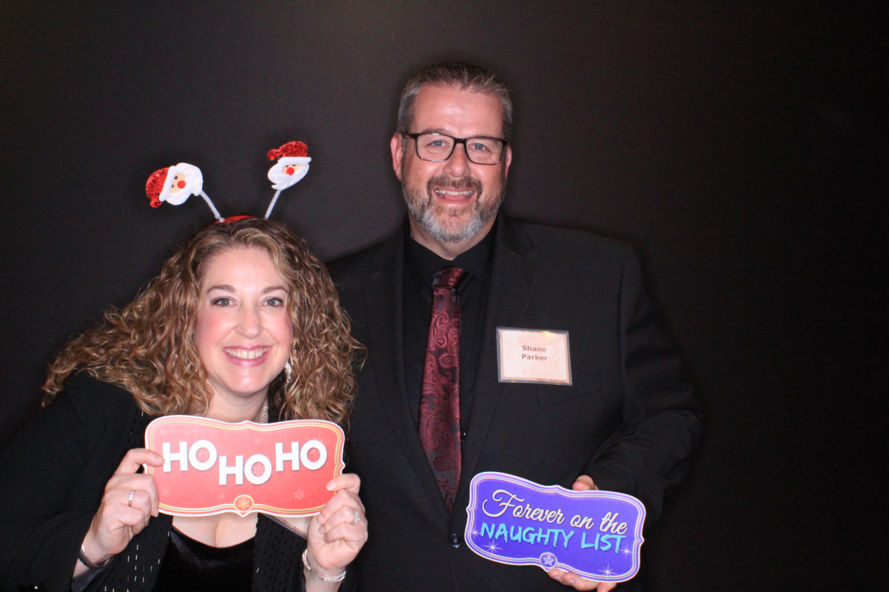 Ramaco Holiday Party | View more photos from the event at gallery.photoboothbillings.com/u/PhotoBoothBillings/Ramaco-Holiday-Party