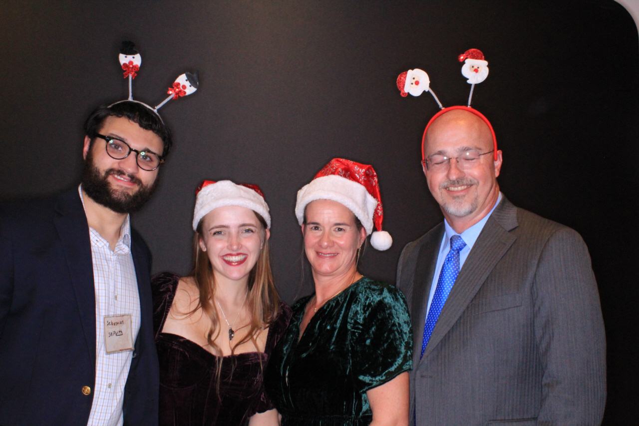 Ramaco Holiday Party | View more photos from the event at gallery.photoboothbillings.com/u/PhotoBoothBillings/Ramaco-Holiday-Party