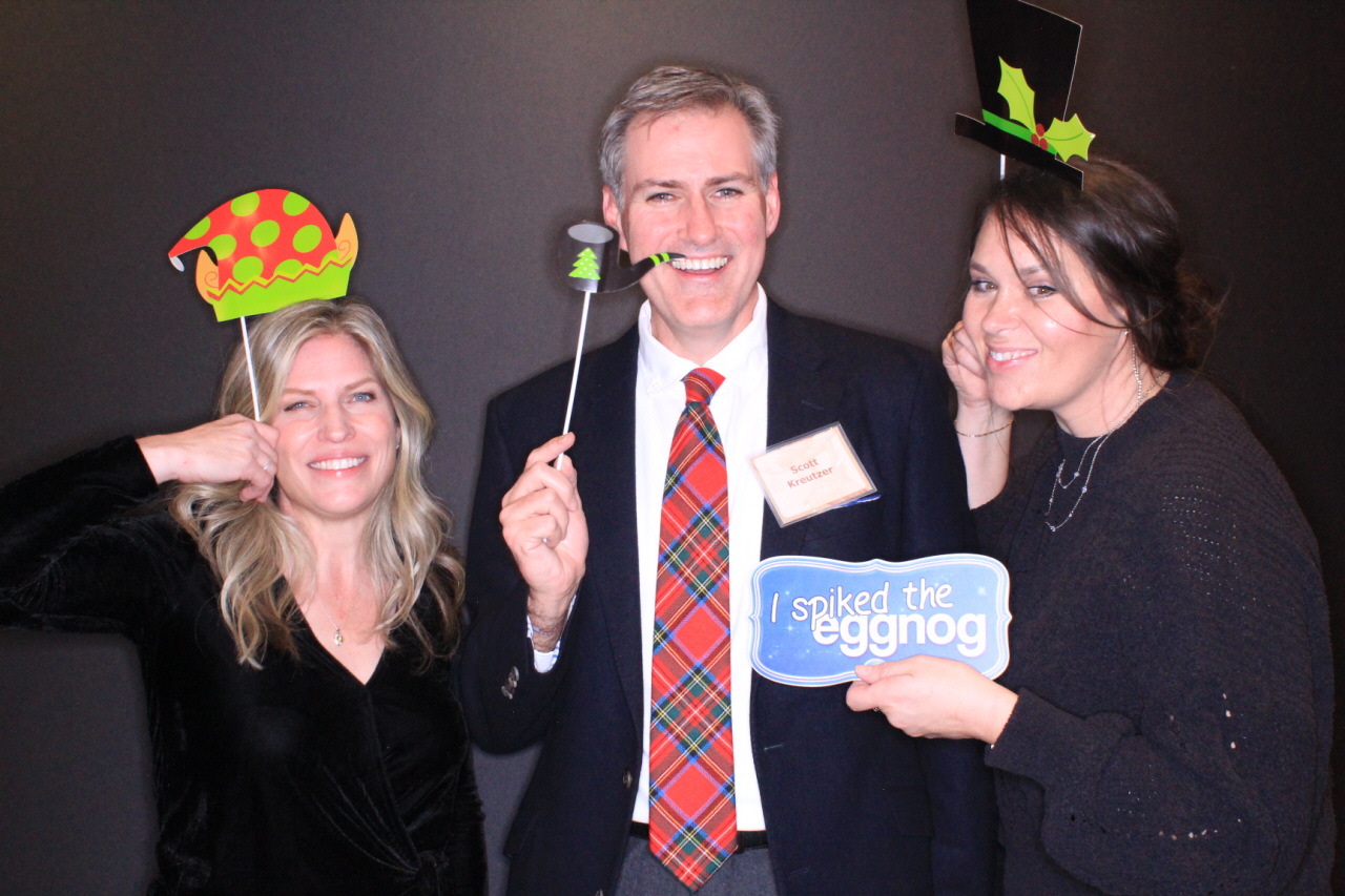Ramaco Holiday Party | View more photos from the event at gallery.photoboothbillings.com/u/PhotoBoothBillings/Ramaco-Holiday-Party