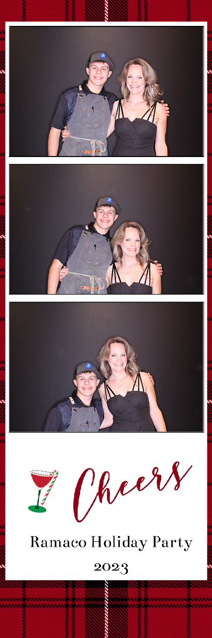 Ramaco Holiday Party | View more photos from the event at gallery.photoboothbillings.com/u/PhotoBoothBillings/Ramaco-Holiday-Party