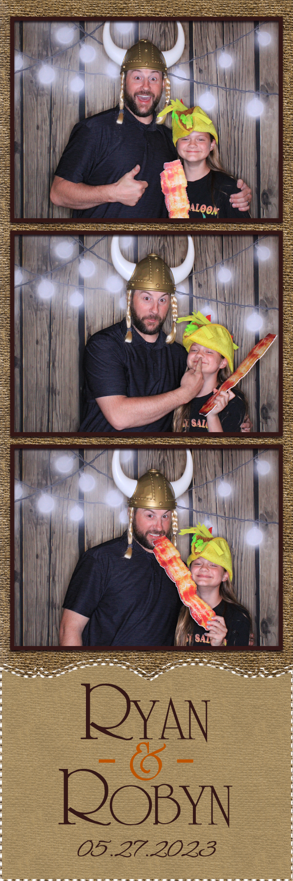 Robyn and Ryan | View more photos from the event at gallery.photoboothbillings.com/u/PhotoBoothBillings/Robyn-and-Ryan