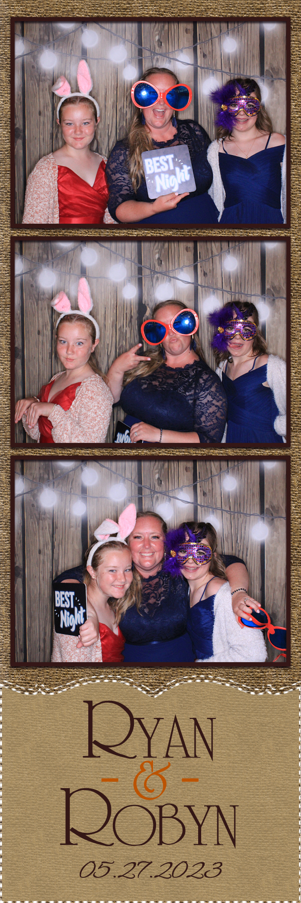 Robyn and Ryan | View more photos from the event at gallery.photoboothbillings.com/u/PhotoBoothBillings/Robyn-and-Ryan