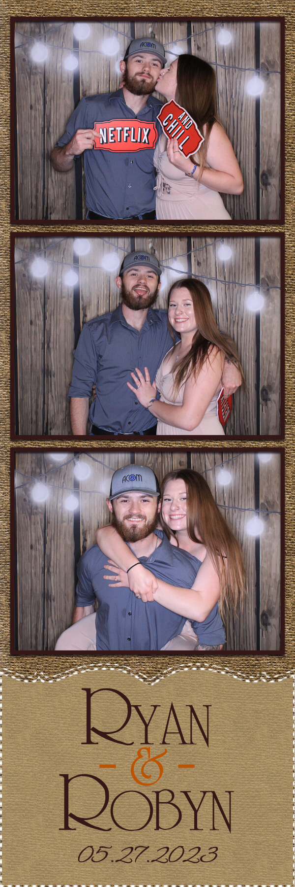 Robyn and Ryan | View more photos from the event at gallery.photoboothbillings.com/u/PhotoBoothBillings/Robyn-and-Ryan