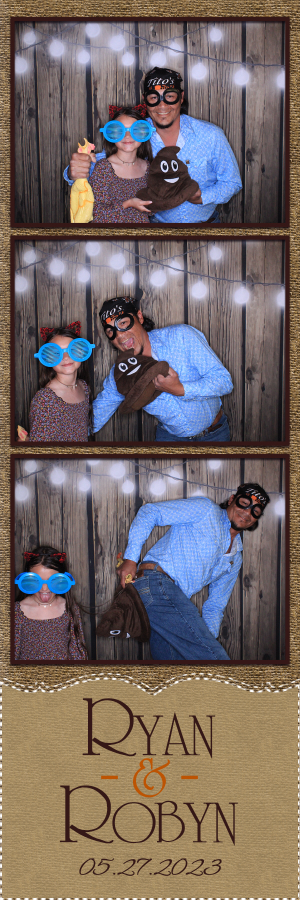 Robyn and Ryan | View more photos from the event at gallery.photoboothbillings.com/u/PhotoBoothBillings/Robyn-and-Ryan