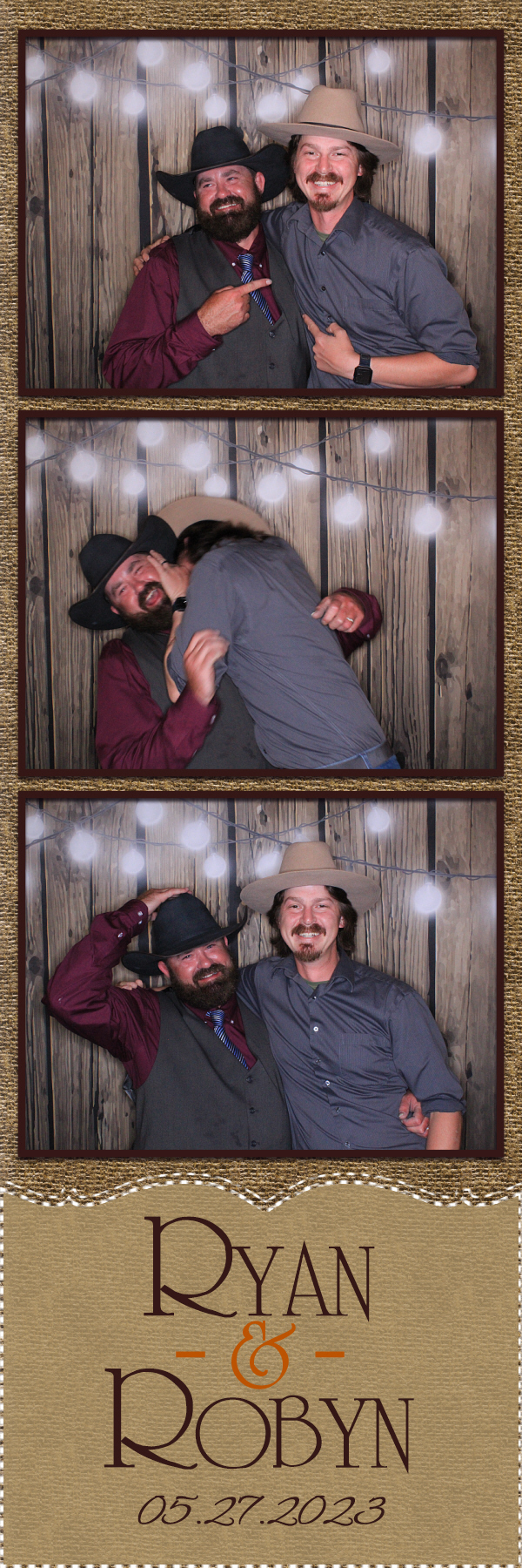 Robyn and Ryan | View more photos from the event at gallery.photoboothbillings.com/u/PhotoBoothBillings/Robyn-and-Ryan