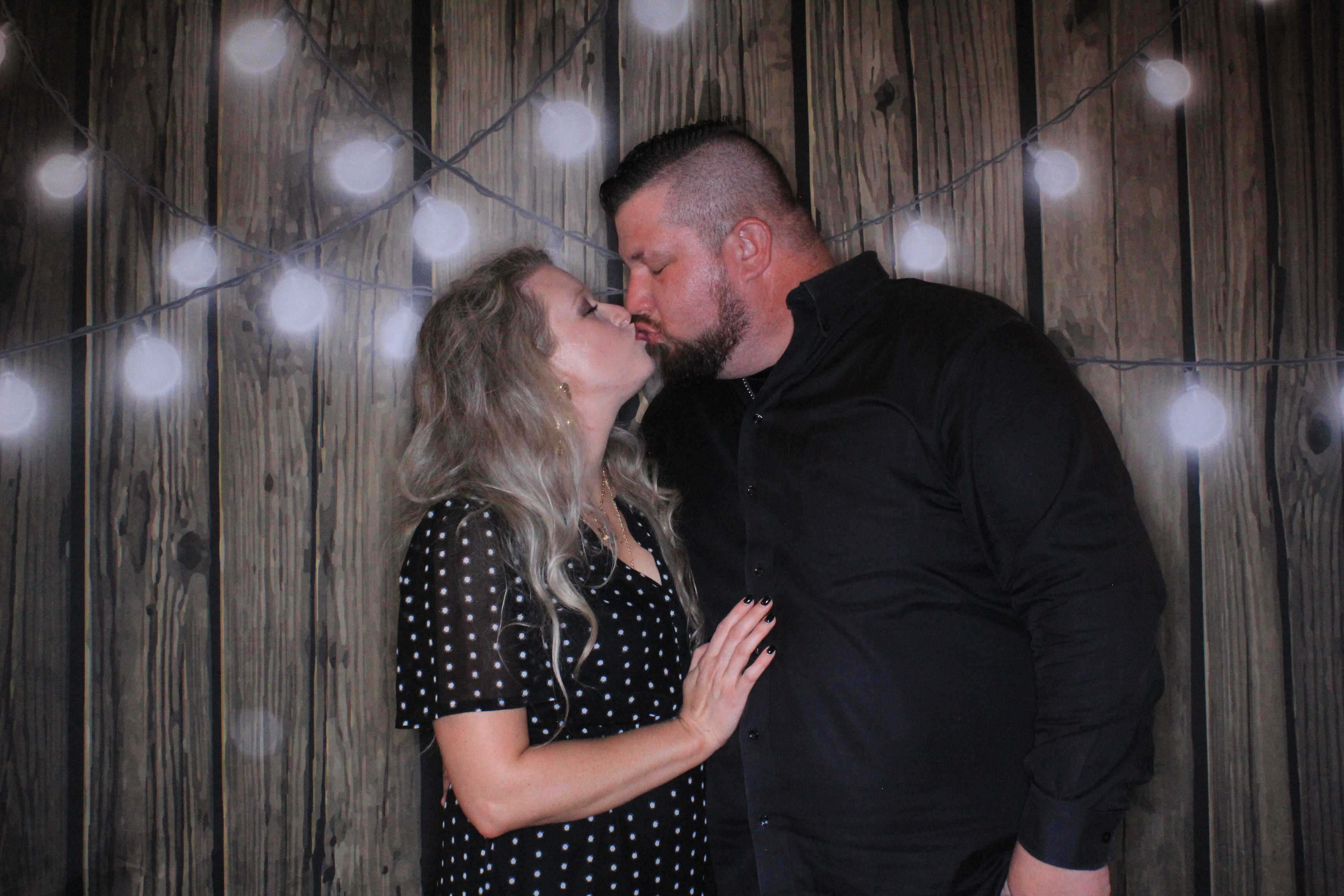 The Baetens Wedding | View more photos from the event at gallery.photoboothbillings.com/u/PhotoBoothBillings/The-Baetens-Wedding