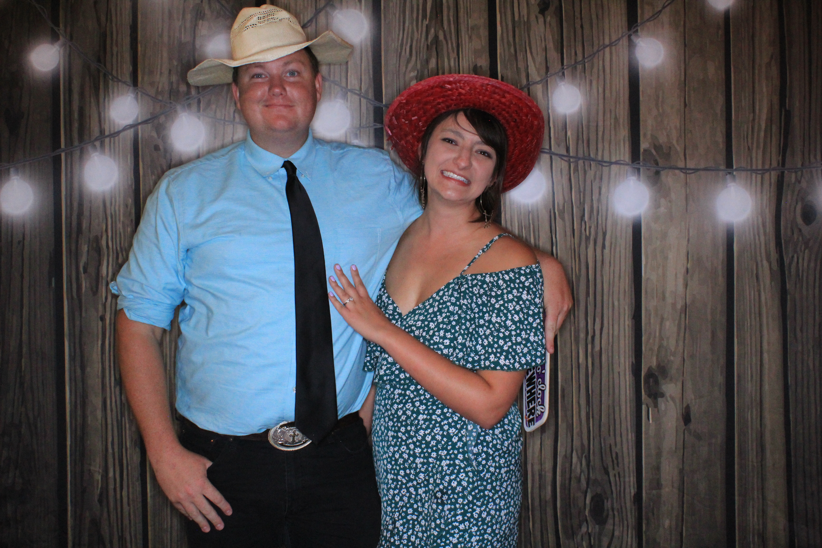 The Baetens Wedding | View more photos from the event at gallery.photoboothbillings.com/u/PhotoBoothBillings/The-Baetens-Wedding