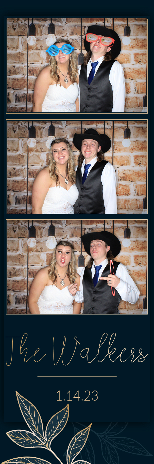 The Walker Wedding | View more photos from the event at gallery.photoboothbillings.com/u/PhotoBoothBillings/The-Walker-Wedding