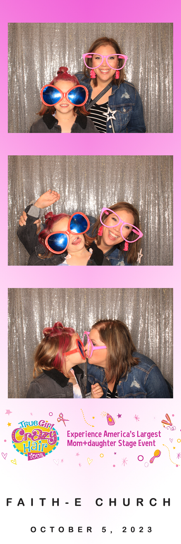 True Girl Tour | View more photos from the event at gallery.photoboothbillings.com/u/PhotoBoothBillings/True-Girl-Tour