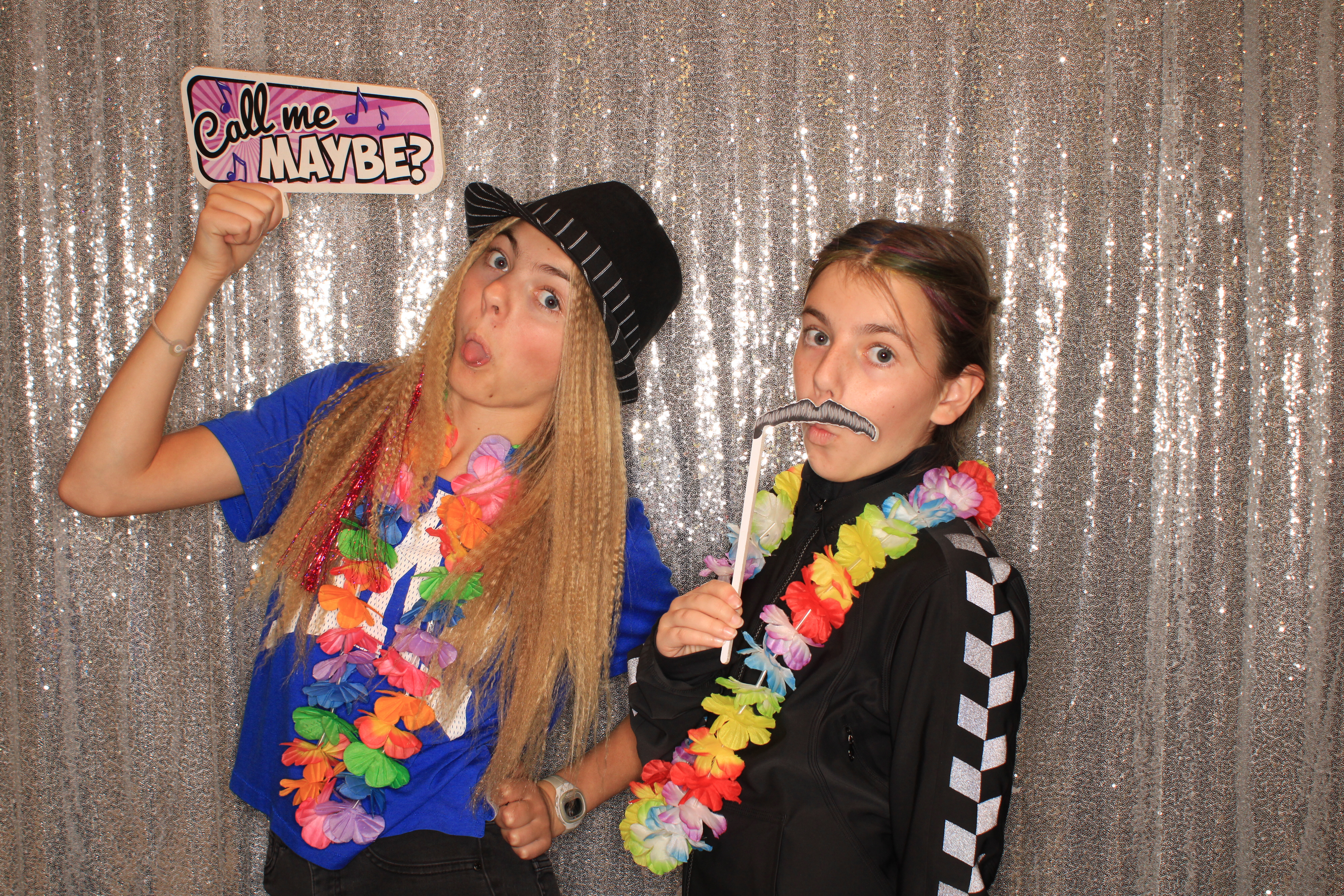 True Girl Tour | View more photos from the event at gallery.photoboothbillings.com/u/PhotoBoothBillings/True-Girl-Tour
