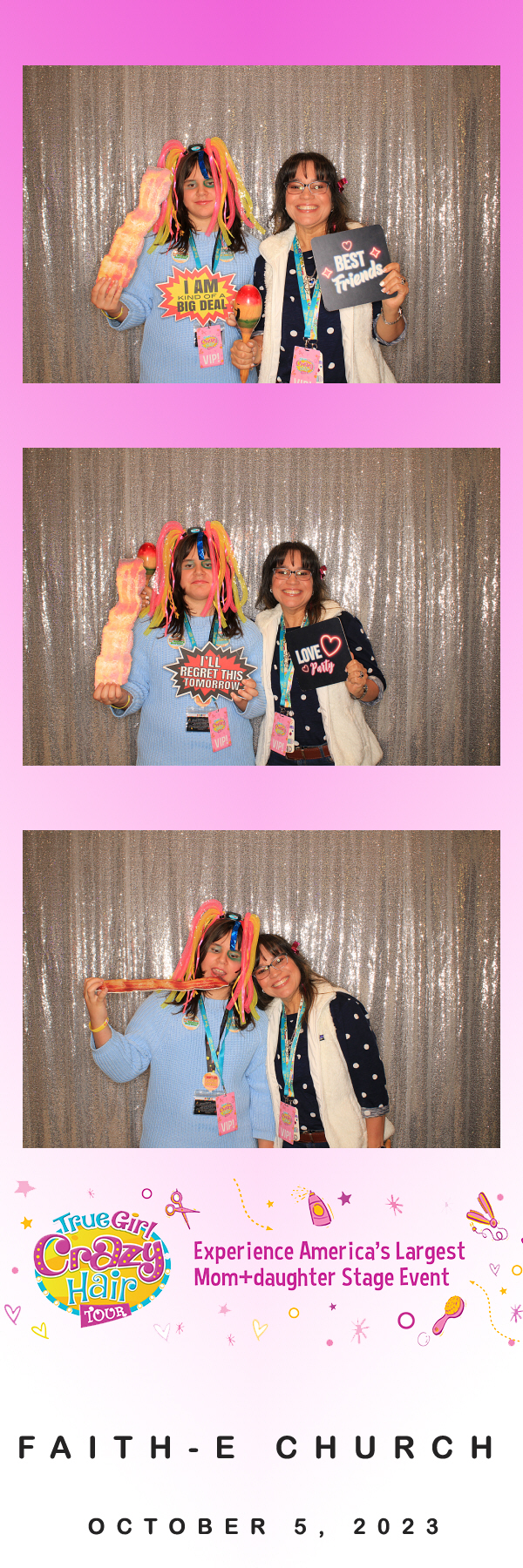 True Girl Tour | View more photos from the event at gallery.photoboothbillings.com/u/PhotoBoothBillings/True-Girl-Tour