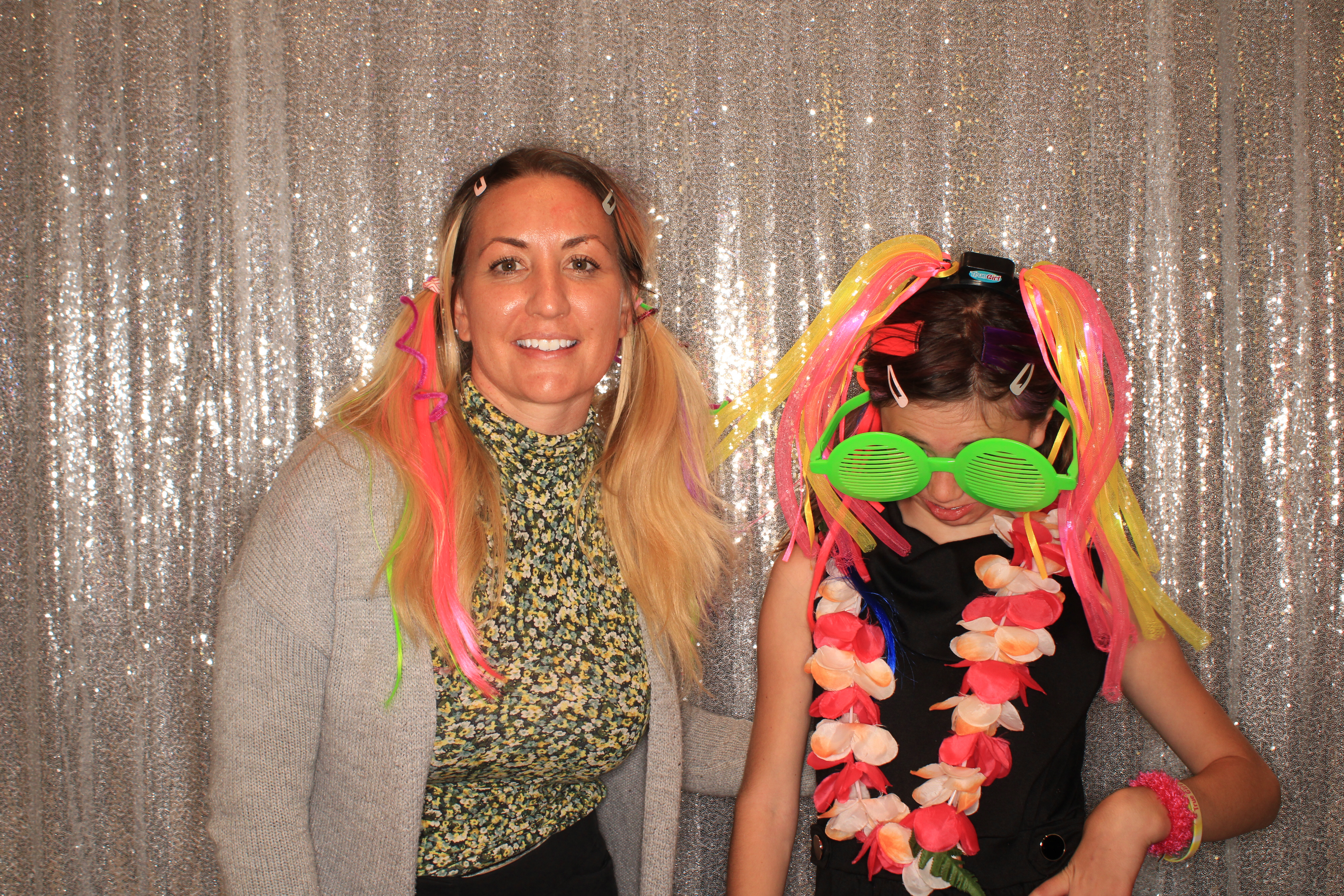 True Girl Tour | View more photos from the event at gallery.photoboothbillings.com/u/PhotoBoothBillings/True-Girl-Tour