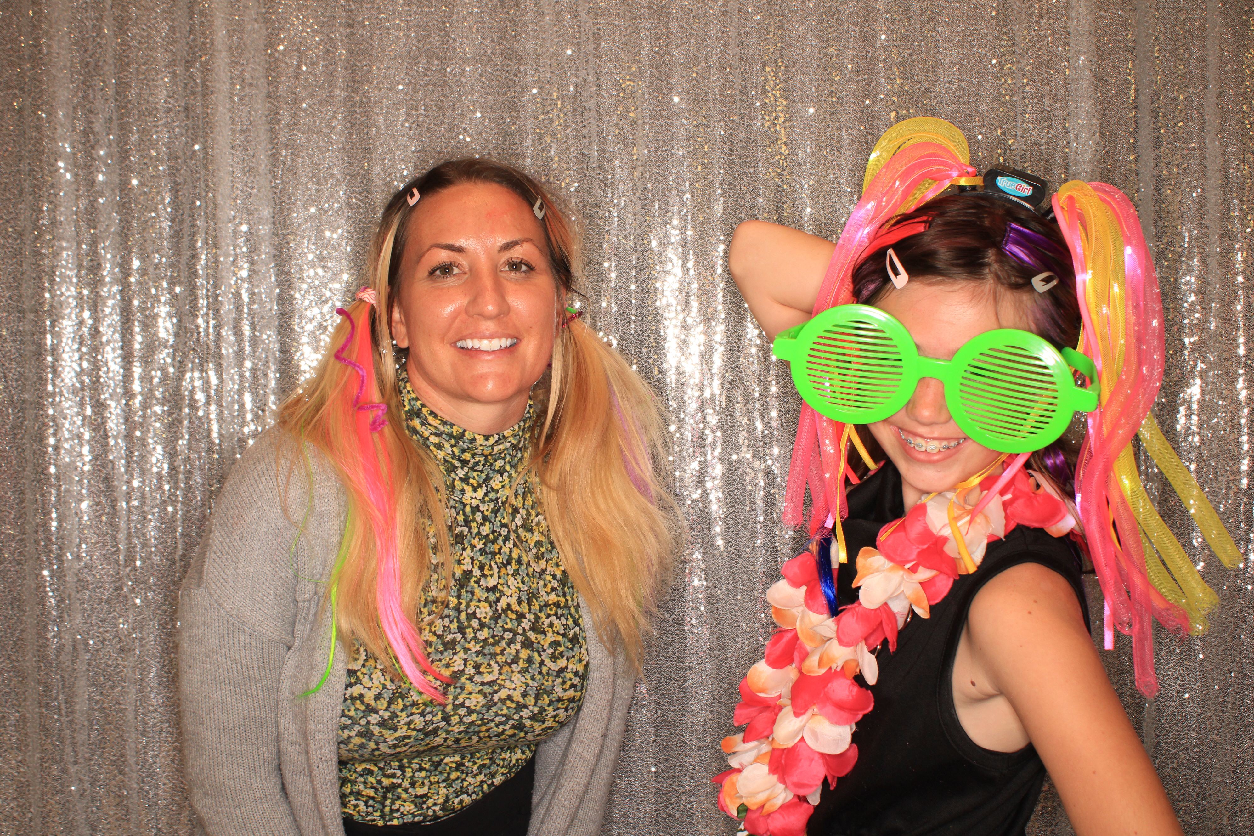 True Girl Tour | View more photos from the event at gallery.photoboothbillings.com/u/PhotoBoothBillings/True-Girl-Tour